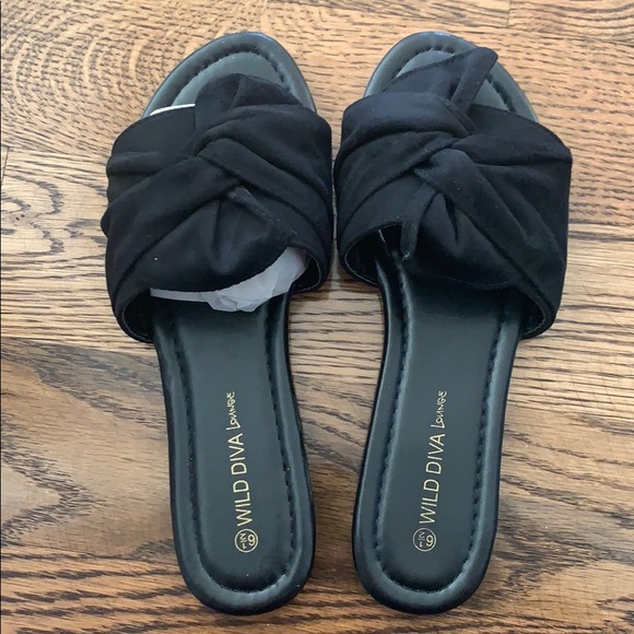 5/$25 WILD DIVA MIAMI BOW SLIDES - Picture 2 of 2